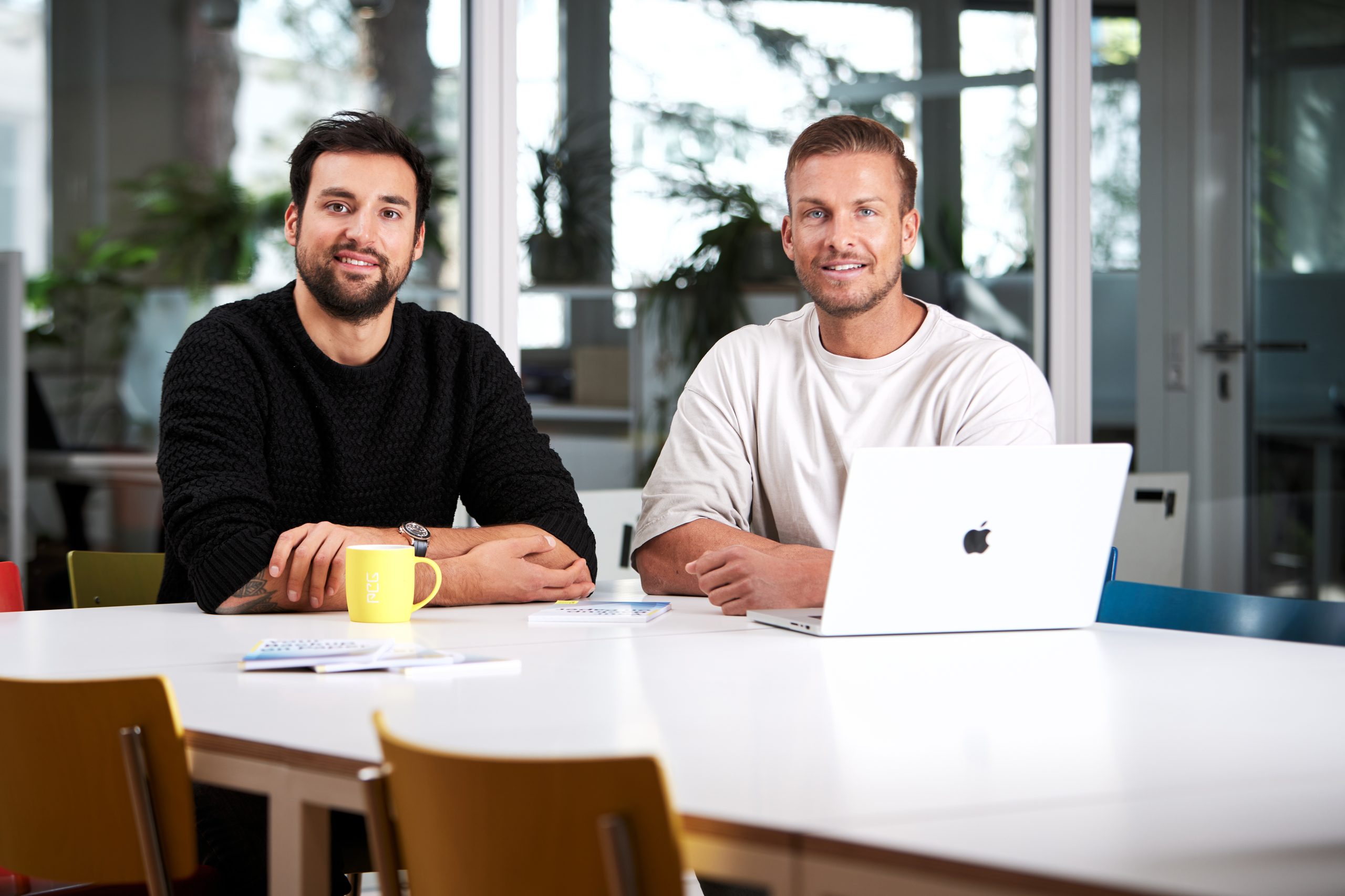 two men offering help with ISO 27001